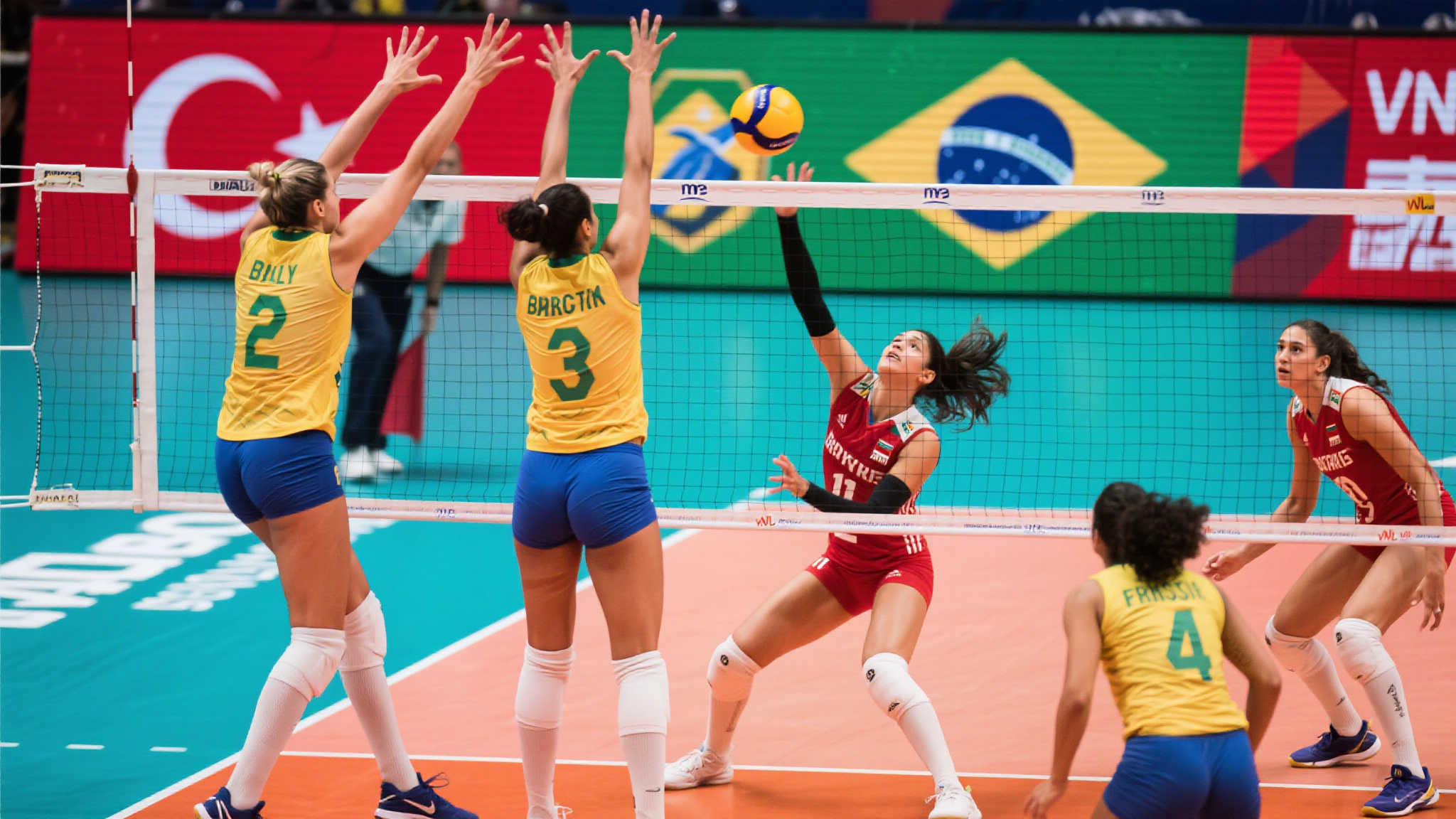 土耳其和巴西作为传统劲旅，各自有着鲜明特点。土耳其